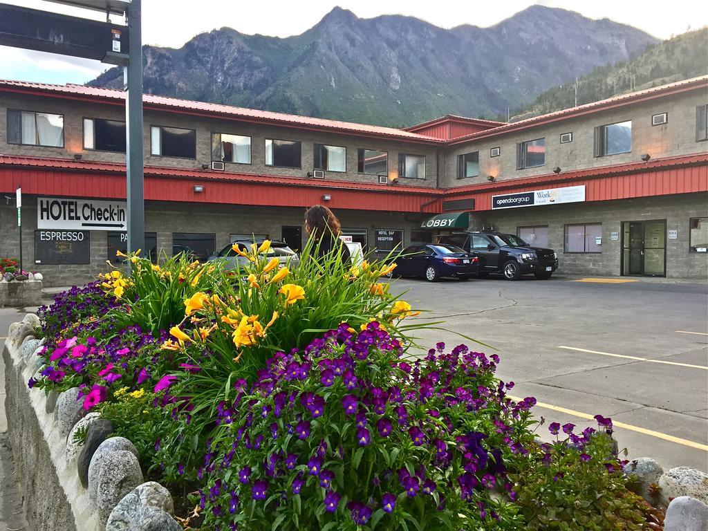 Hotel Deoro Lillooet Exterior foto